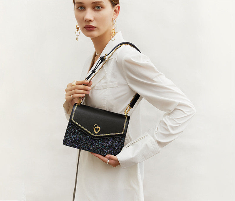 Love Starry Diagonal Chain Shoulder Bag