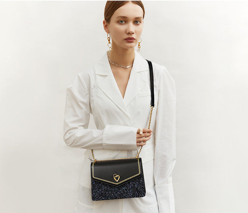 Love Starry Diagonal Chain Shoulder Bag