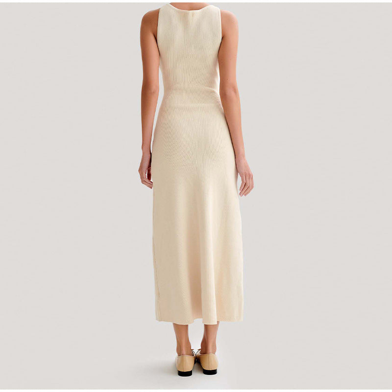 Reveloire® Long Banquet Dress: Round Neck, Sleeveless, Single Buttoned