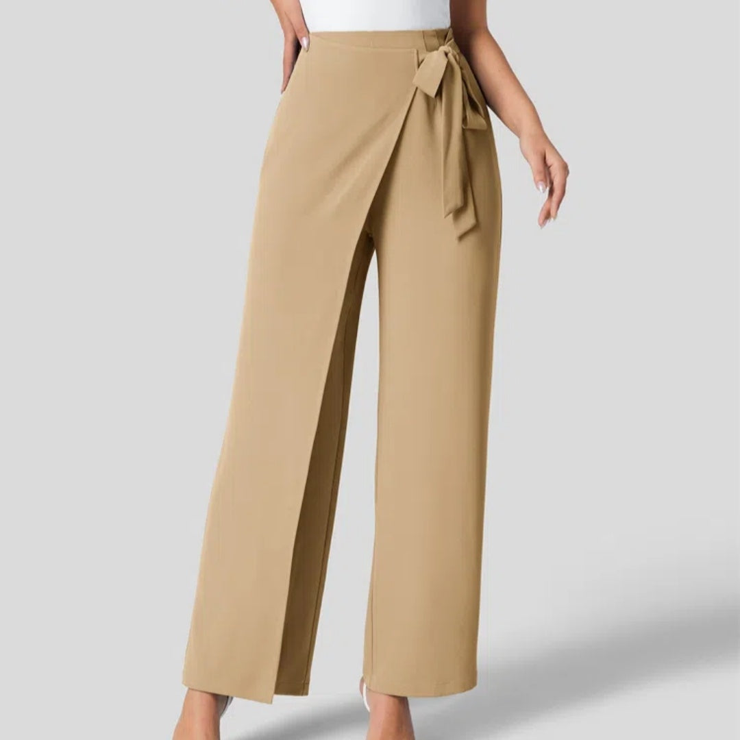 Reveloire® High waist pants with invisible side zipper